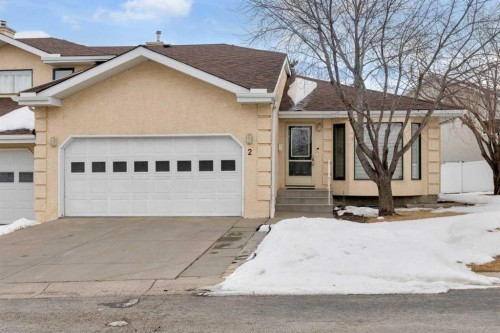 2-200 Sandstone Drive Nw, Calgary, AB - Outdoor With Facade