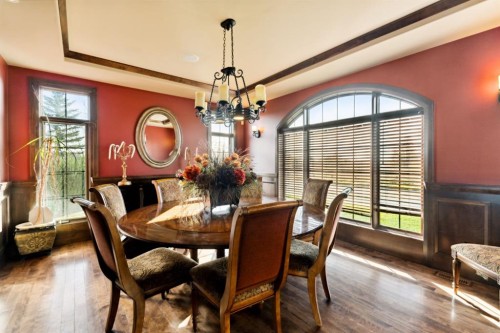 2248 9 Avenue Se, Calgary, AB - Indoor Photo Showing Dining Room