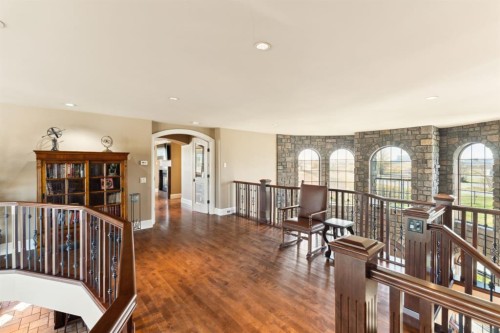 2248 9 Avenue Se, Calgary, AB - Indoor