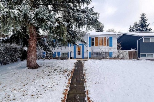 444 Woodland Crescent Se, Calgary, AB - Outdoor