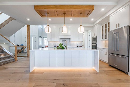 424 Watercrest Place, Chestermere, AB - Indoor Photo Showing Kitchen With Upgraded Kitchen