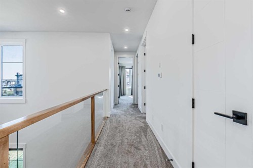 424 Watercrest Place, Chestermere, AB - Indoor Photo Showing Other Room