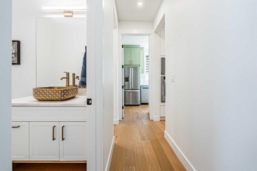 424 Watercrest Place, Chestermere, AB - Indoor Photo Showing Other Room