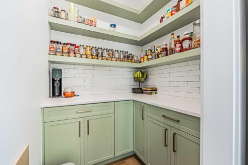 424 Watercrest Place, Chestermere, AB - Indoor Photo Showing Other Room