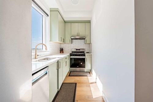 424 Watercrest Place, Chestermere, AB - Indoor Photo Showing Kitchen With Double Sink