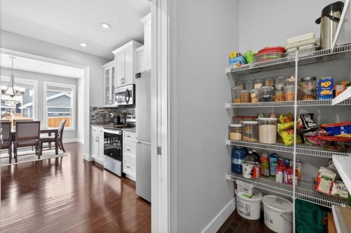 14 Evansfield Road Nw, Calgary, AB - Indoor