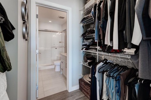 421-10 Walgrove Se, Calgary, AB - Indoor