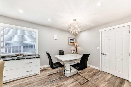 6403 35 Avenue Nw, Calgary, AB - Indoor Photo Showing Dining Room