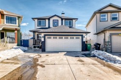 16 Saddlecrest Park NE Calgary, AB T3J 5E7