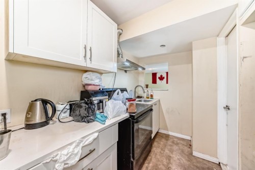 16 Saddlecrest Park Ne, Calgary, AB - Indoor