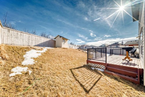 16 Saddlecrest Park Ne, Calgary, AB - Outdoor With Exterior