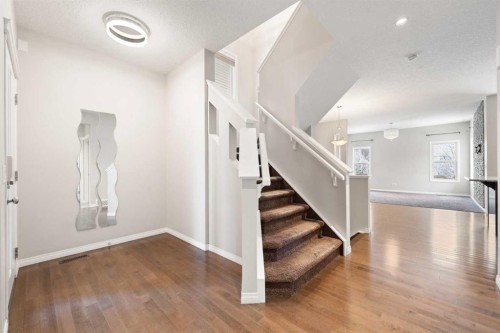 220 Walden Heights Se, Calgary, AB - Indoor Photo Showing Other Room