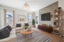 220 Walden Heights Se, Calgary, AB  - Indoor Photo Showing Living Room 