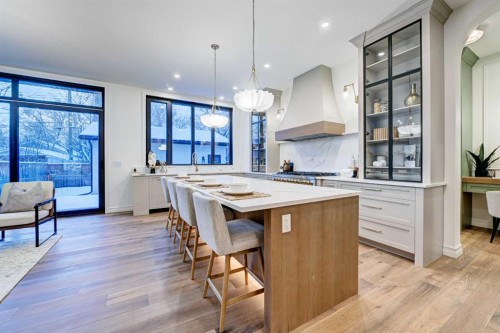3207 Alfege Street Sw, Calgary, AB - Indoor