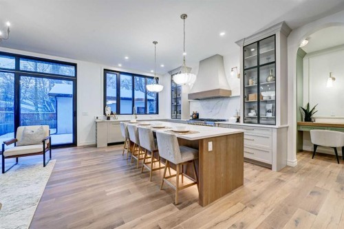 3207 Alfege Street Sw, Calgary, AB - Indoor