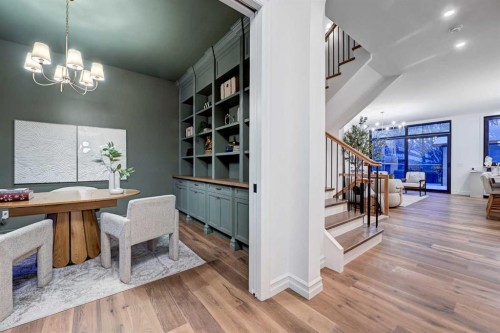 3207 Alfege Street Sw, Calgary, AB - Indoor
