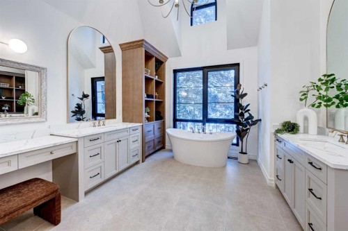 3207 Alfege Street Sw, Calgary, AB - Indoor Photo Showing Bathroom