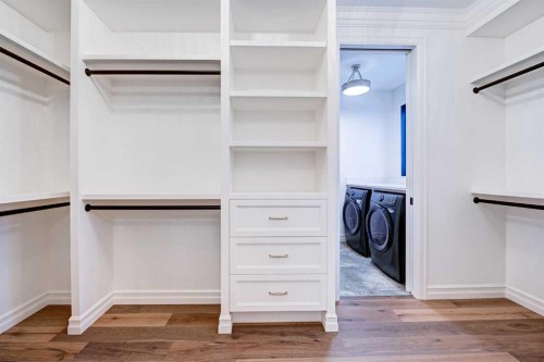 3207 Alfege Street Sw, Calgary, AB - Indoor With Storage