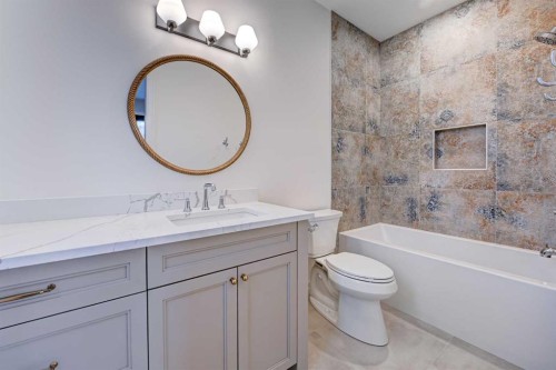 3207 Alfege Street Sw, Calgary, AB - Indoor Photo Showing Bathroom