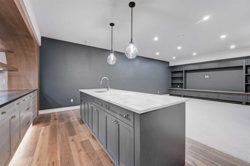 3207 Alfege Street Sw, Calgary, AB - Indoor Photo Showing Kitchen