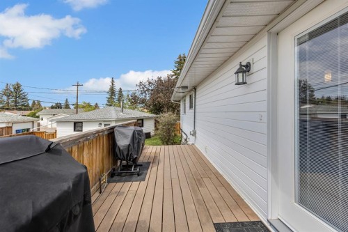 335 Huntbourne Hill Ne, Calgary, AB - Outdoor With Deck Patio Veranda With Exterior
