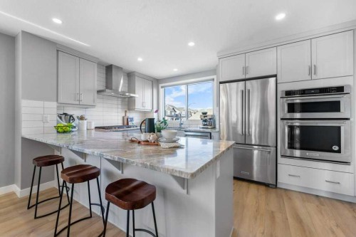 37 Legacy Glen Link Se, Calgary, AB - Indoor Photo Showing Kitchen With Upgraded Kitchen