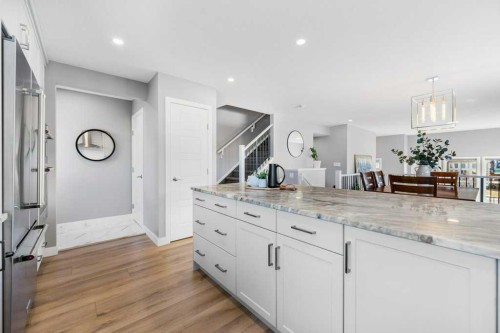37 Legacy Glen Link Se, Calgary, AB - Indoor Photo Showing Kitchen
