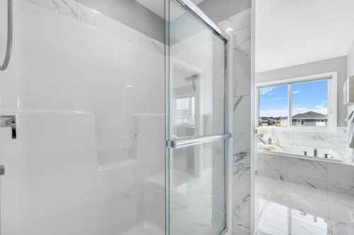 37 Legacy Glen Link Se, Calgary, AB - Indoor Photo Showing Bathroom