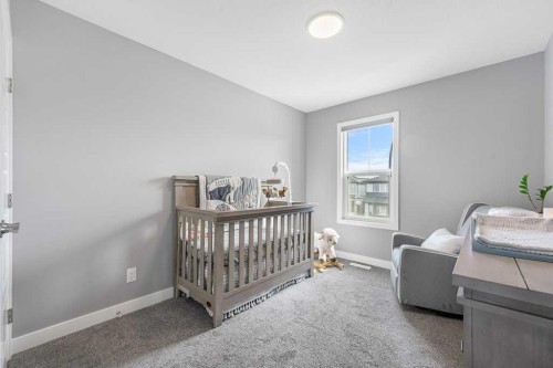 37 Legacy Glen Link Se, Calgary, AB - Indoor Photo Showing Bedroom