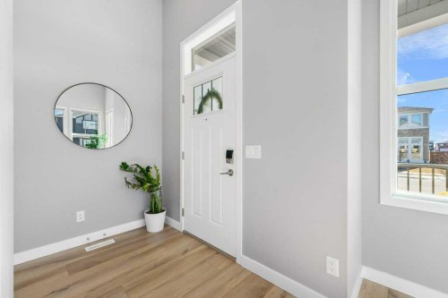 37 Legacy Glen Link Se, Calgary, AB - Indoor Photo Showing Other Room