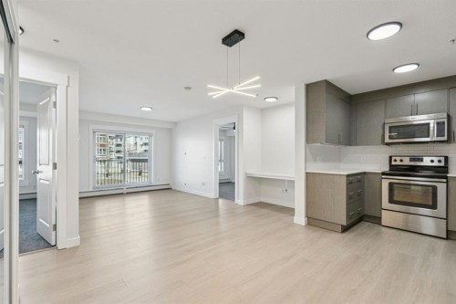 1205-302 Skyview Ranch Drive Ne, Calgary, AB - Indoor Photo Showing Kitchen With Stainless Steel Kitchen