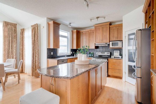 108 Tuscany Estates Close Nw, Calgary, AB - Indoor Photo Showing Kitchen