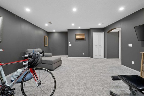 210 Elgin View Se, Calgary, AB 