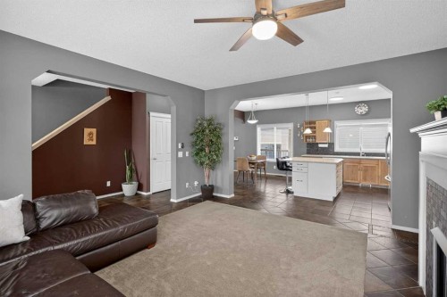 210 Elgin View Se, Calgary, AB 