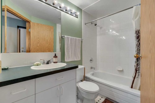 34 Hidden Spring Circle Nw, Calgary, AB 