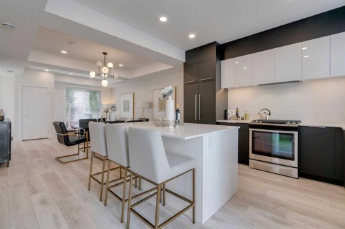 4010 Kovitz Lane Nw, Calgary, AB - Indoor Photo Showing Kitchen With Upgraded Kitchen