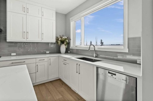 86 Juneberry Heights, Rural Rocky View County, AB - Indoor Photo Showing Kitchen