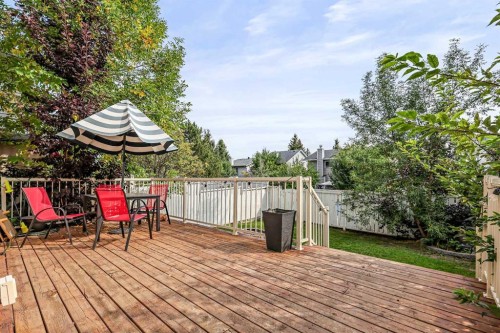 32 Millrise Crescent Sw, Calgary, AB - Outdoor With Deck Patio Veranda