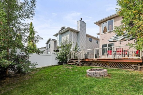 32 Millrise Crescent Sw, Calgary, AB - Outdoor With Deck Patio Veranda