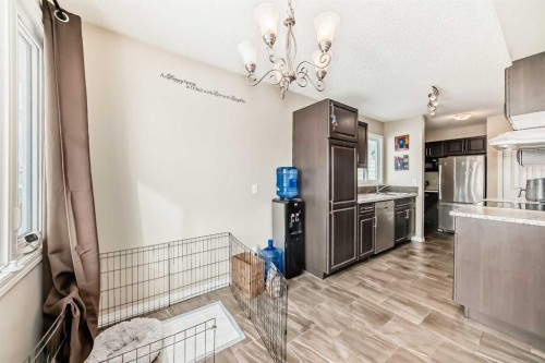 118 Dovertree Place Se, Calgary, AB - Indoor Photo Showing Kitchen