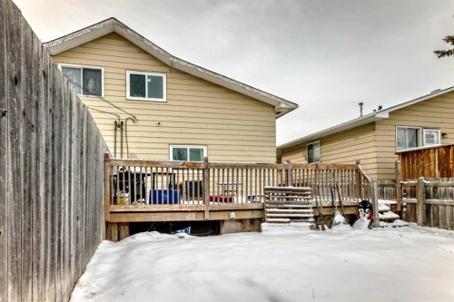 118 Dovertree Place Se, Calgary, AB - Outdoor With Exterior