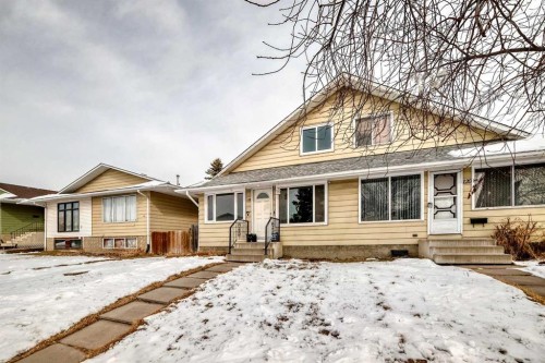 118 Dovertree Place Se, Calgary, AB - Outdoor With Facade