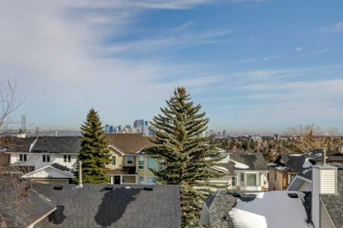 20 Strathlorne Crescent Sw, Calgary, AB - Outdoor