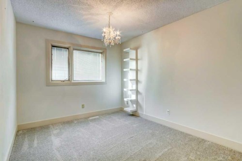 20 Strathlorne Crescent Sw, Calgary, AB - Indoor Photo Showing Other Room