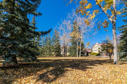 20 Strathlorne Crescent Sw, Calgary, AB - Outdoor With View