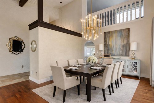 20 Strathlorne Crescent Sw, Calgary, AB - Indoor Photo Showing Dining Room