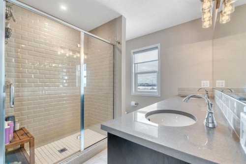 840 Seton Circle Se, Calgary, AB - Indoor Photo Showing Bathroom