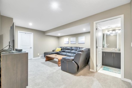 840 Seton Circle Se, Calgary, AB - Indoor