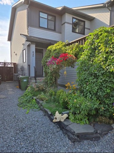 840 Seton Circle Se, Calgary, AB - Outdoor