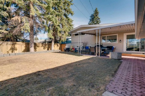 9939 Maplecreek Drive Se, Calgary, AB - Outdoor